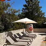 Шале One Bedroom With Private Bathroom And Kitchen