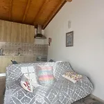 Шале One Bedroom With Private Bathroom And Kitchen Алкобаса