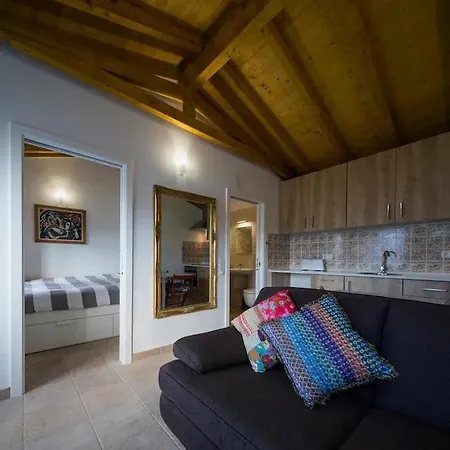 Chalet One Bedroom With Private Bathroom And Kitchen