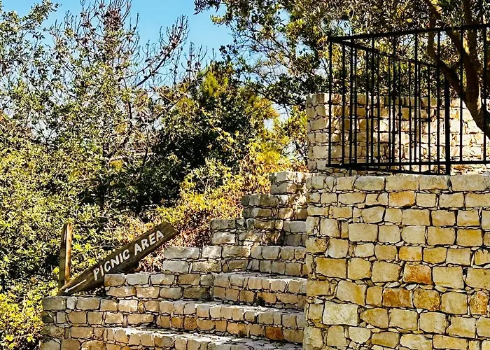 샬레 One Bedroom With Private Bathroom And Kitchen *