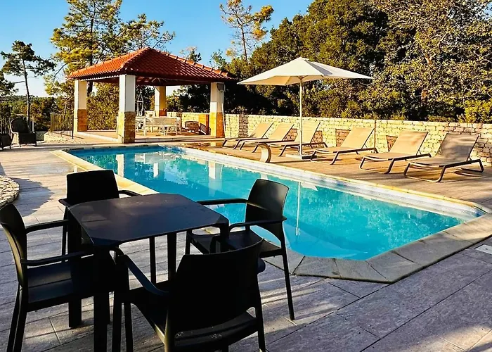 One Bedroom With Private Bathroom And Kitchen * 알코바카